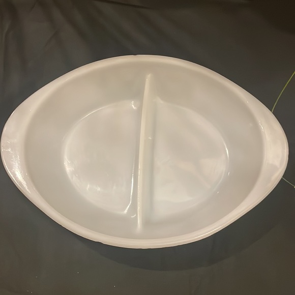 Vintage Glasbake Casserole Dish 1QT Green Daisy Milk Glass Oval 12" Divided - Picture 2 of 5